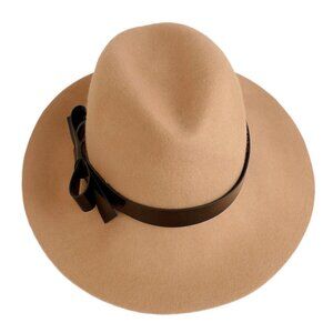 Pre-Owned kate spade Fedora Hat with Patent Bow Band